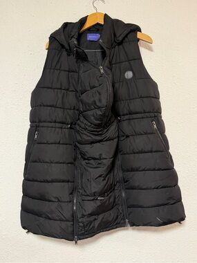 Seraphine Long Line Puffer Vest 3-1 maternity baby wearing size 6